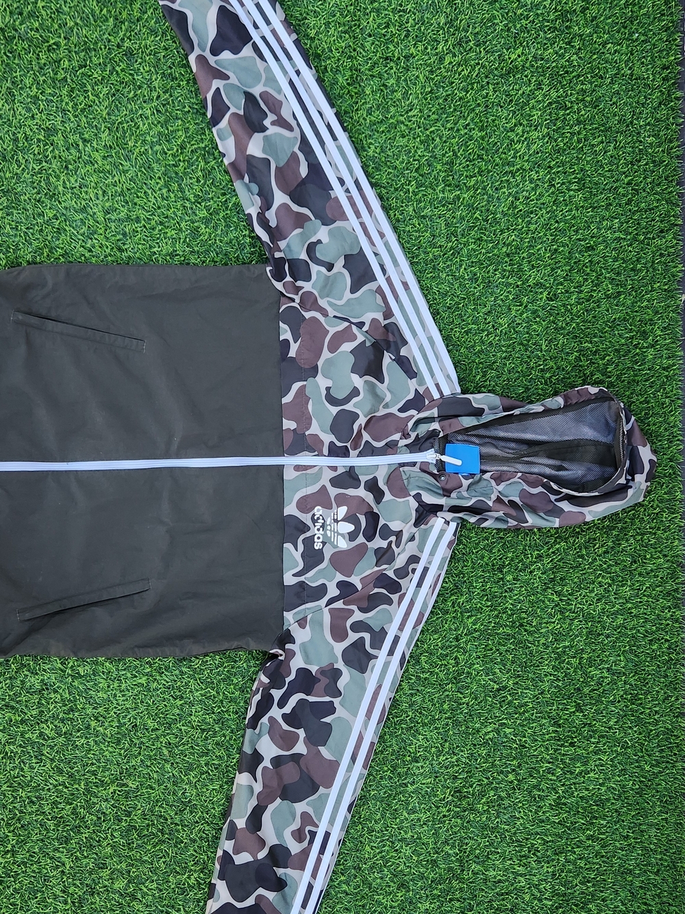 Adidas Jacket Mens Small Green Camo Hoodie Full Zip Trefoil Logo Rev Windbreaker